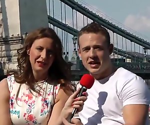 UK milf banged standing up by aussie bloke